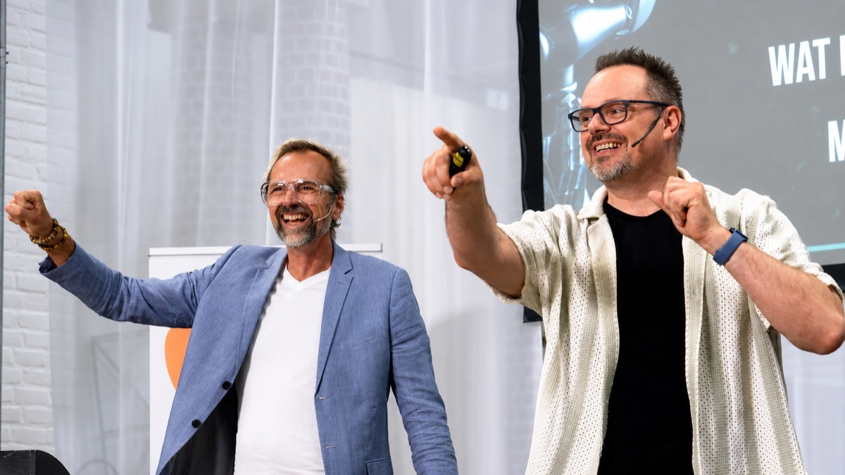 Jum Festen en Silvester Zwaneveld presenteren samen een AI-lezing